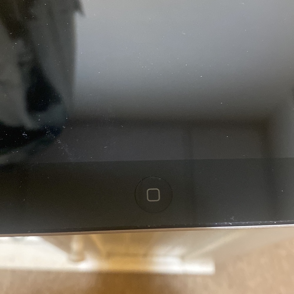 📱iPad 2❗️ 16GB (+chargers) - Picture 5 of 11
